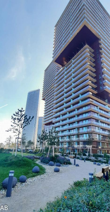 Superior Apartment & Rooftop Pool Виена Екстериор снимка